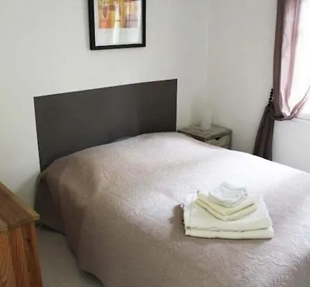 Les Pres De La Mirandole, 3 Gites, 5 Chambres, Piscine Hébergement de vacances Daglan