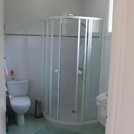 Les Pres De La Mirandole, 3 Gites, 5 Chambres, Piscine Daglan